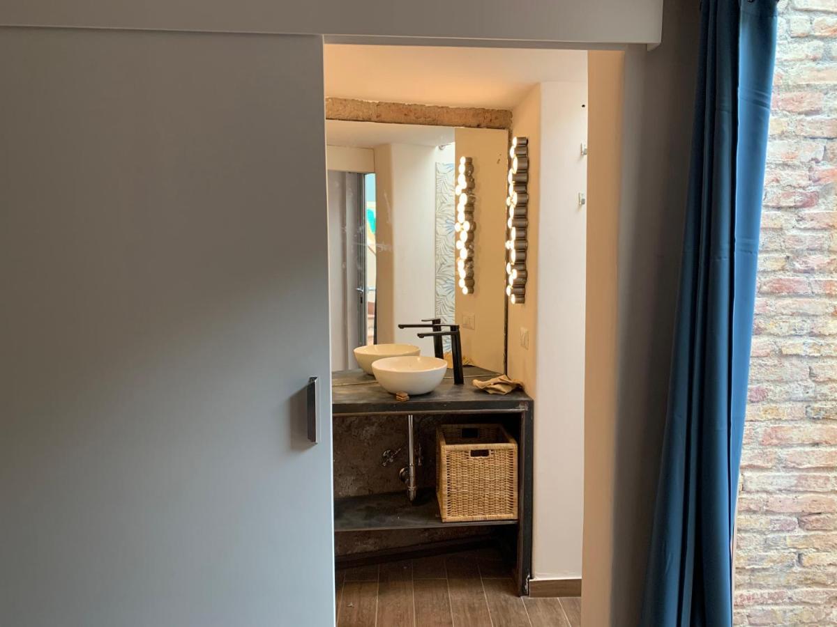 Home Rising Sun - Rooms With Private Bathrooms Catania Ngoại thất bức ảnh