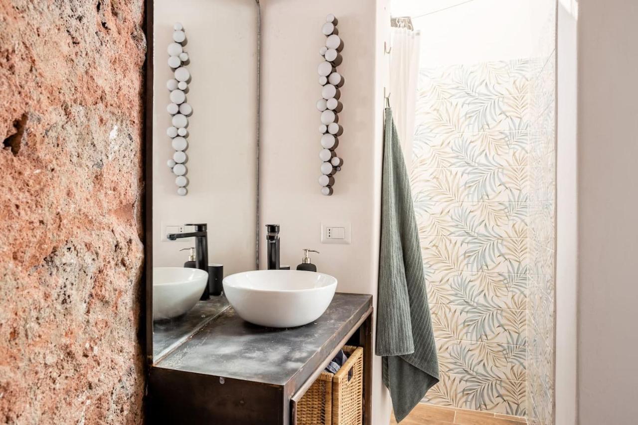Home Rising Sun - Rooms With Private Bathrooms Catania Ngoại thất bức ảnh